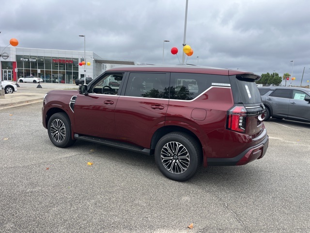 2025 Nissan Armada Platinum photo 2