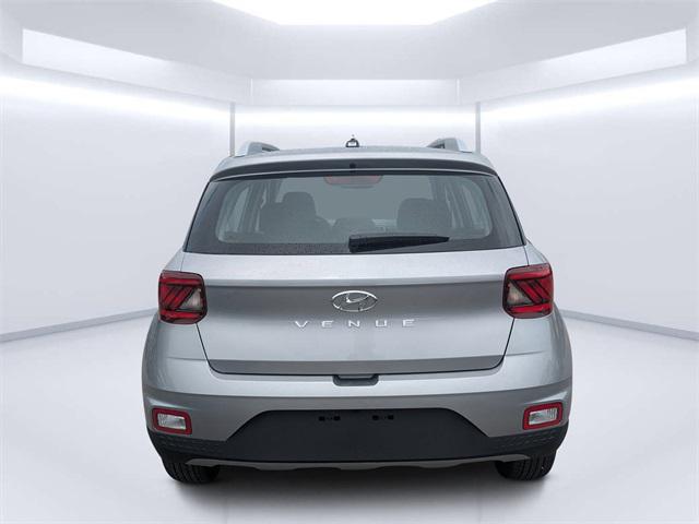 2026 Hyundai Venue SEL photo 3