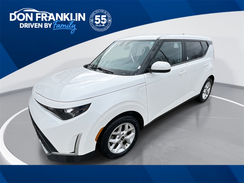 2023 Kia Soul S's photo