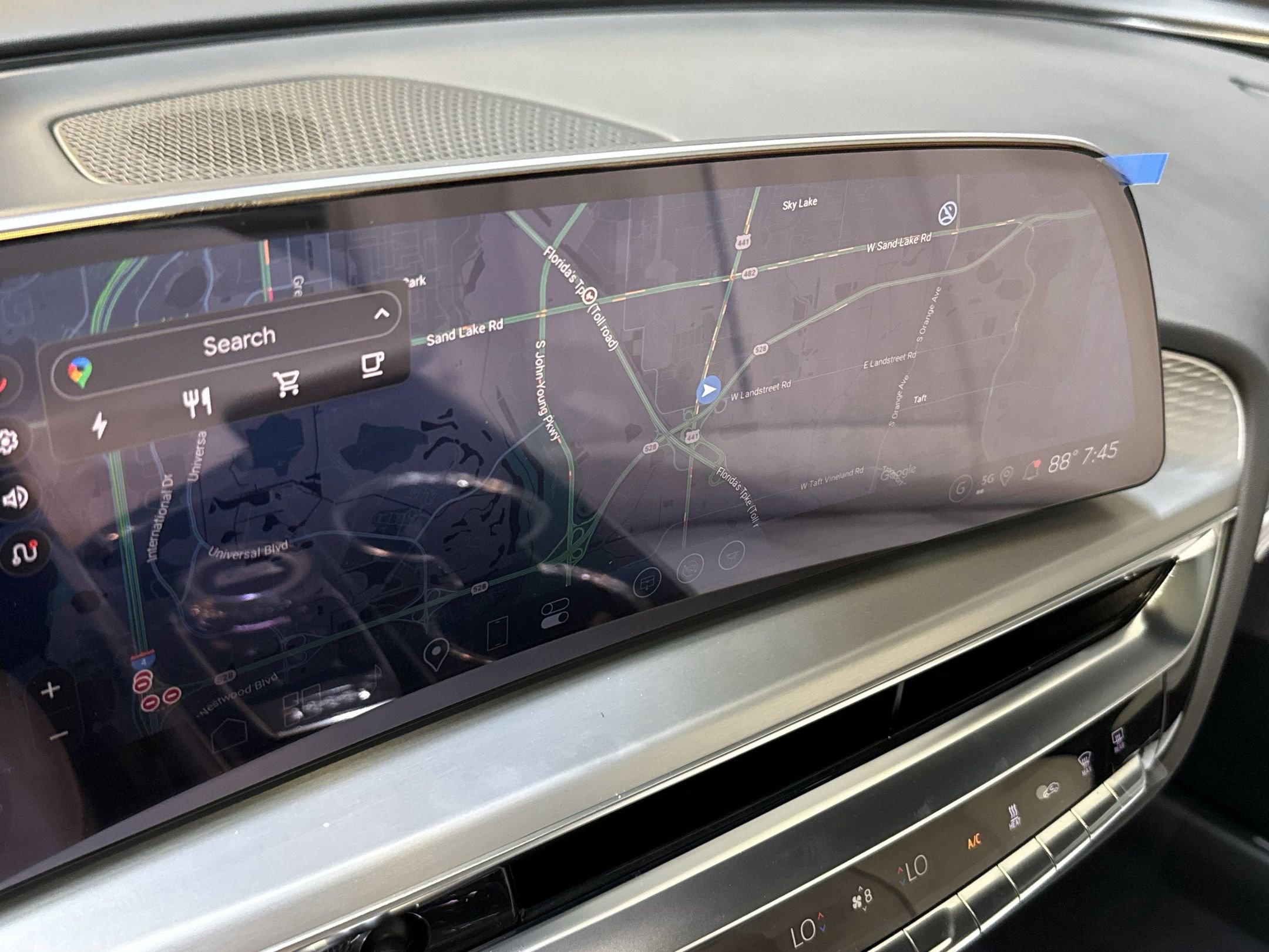 2025 Cadillac Lyriq Sport photo 28