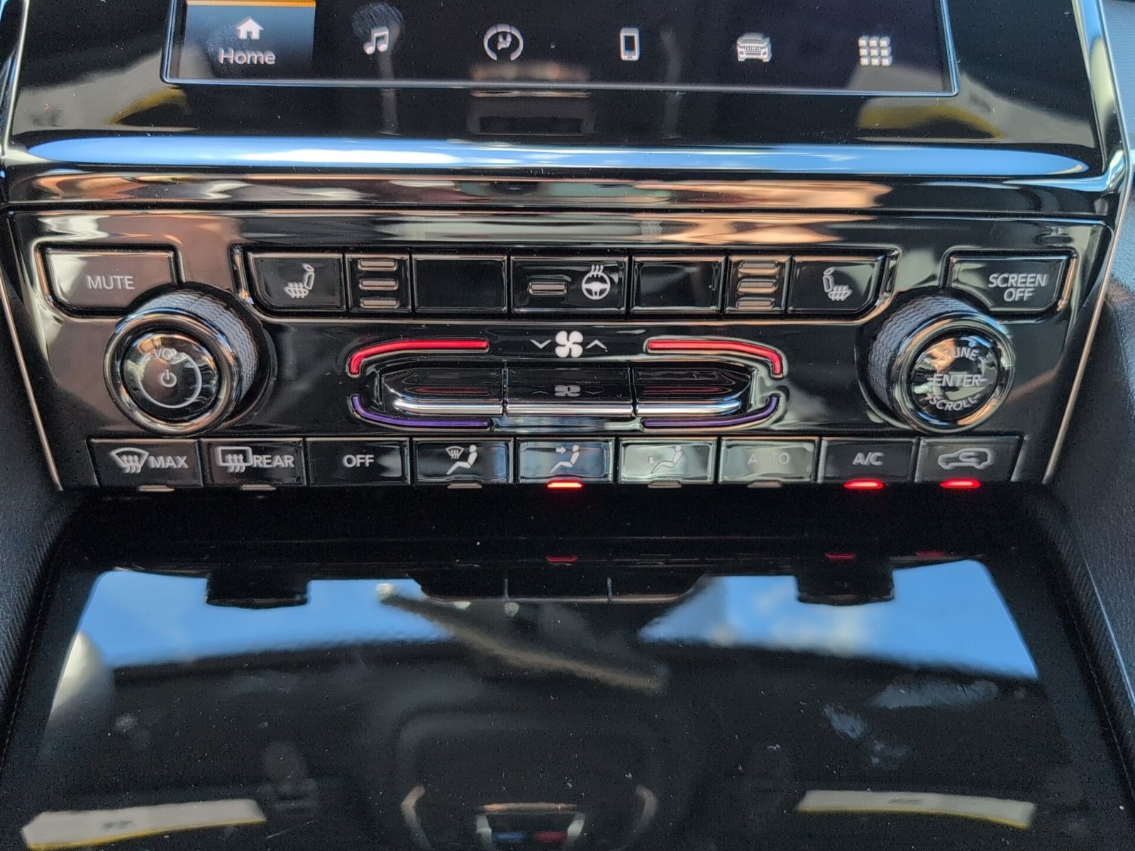 2025 Jeep Grand Cherokee Altitude photo 4