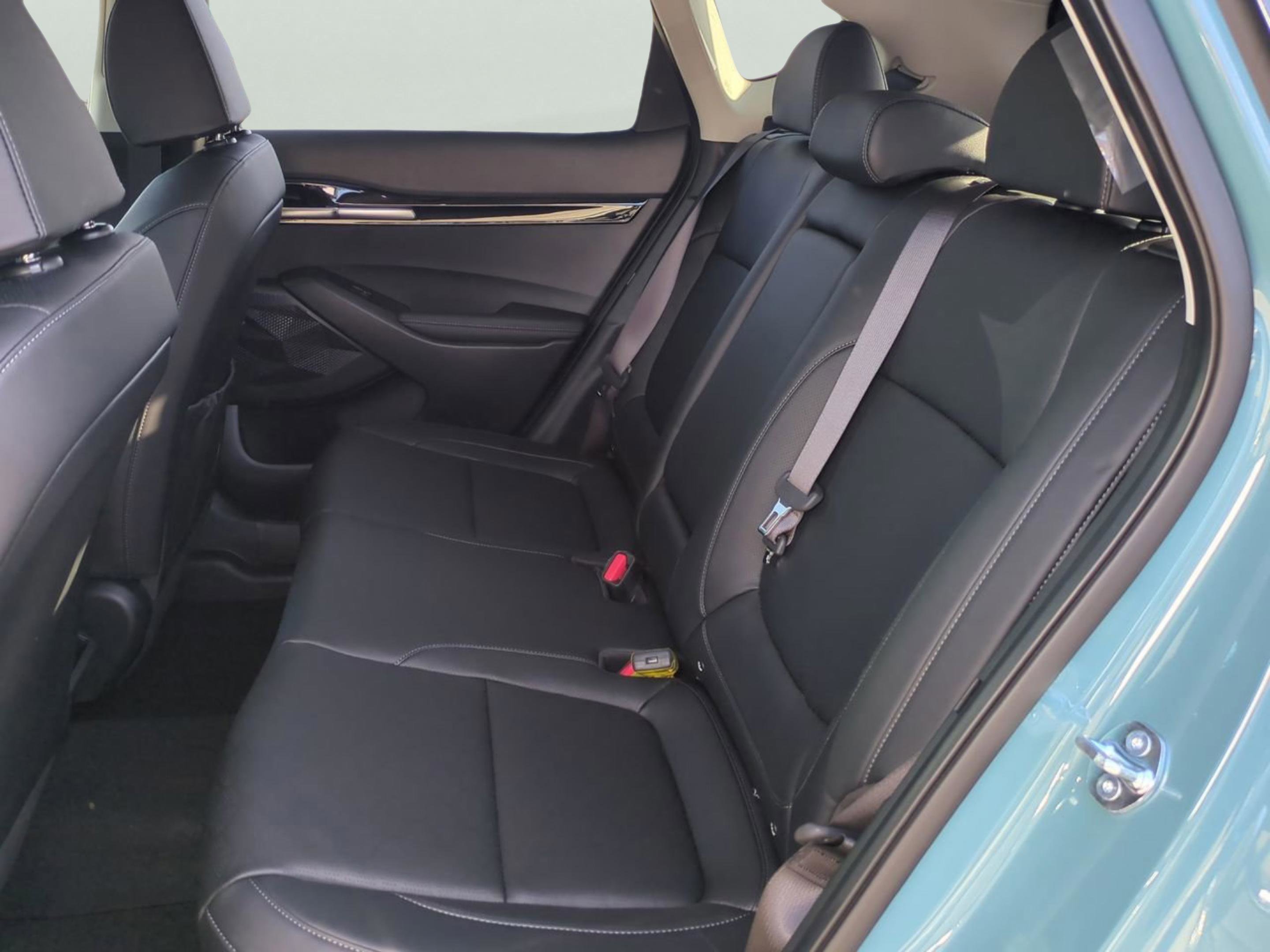 2026 Kia Seltos EX photo 30