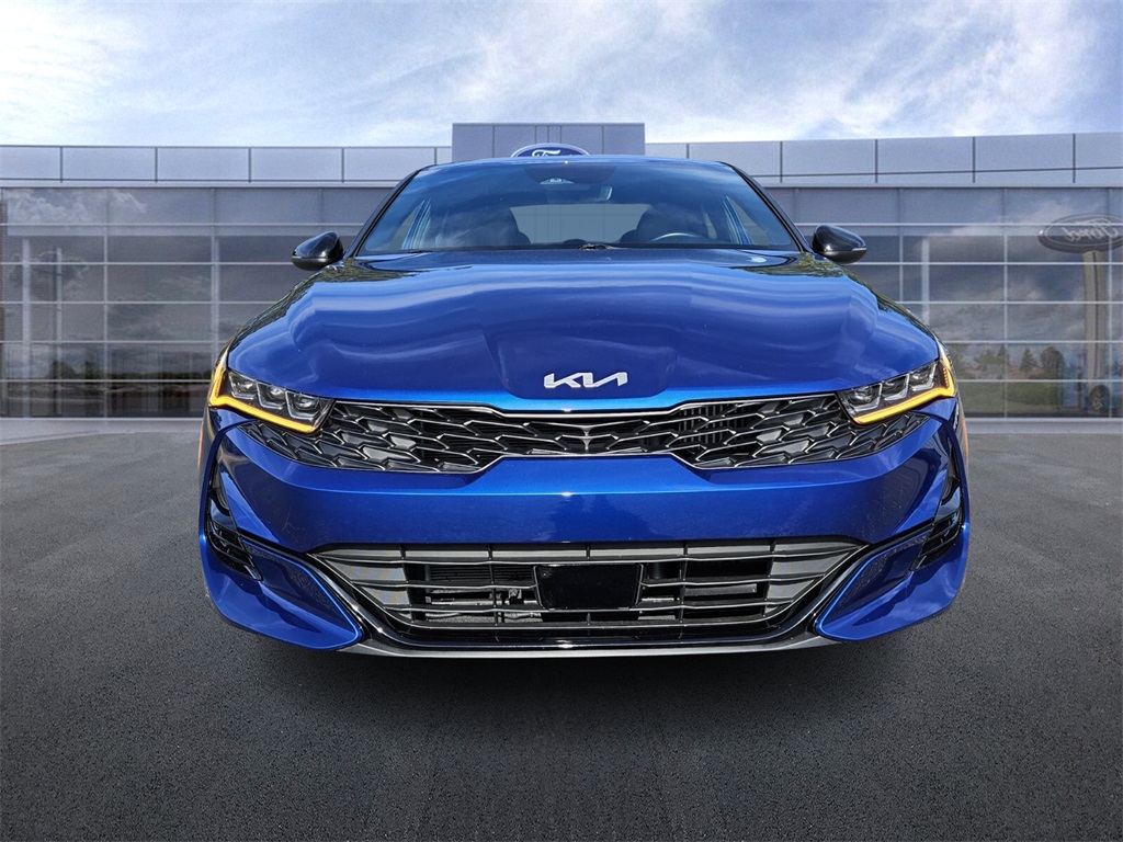 2024 Kia K5 GT-Line photo 2
