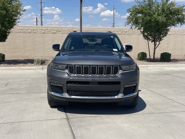 2022 Jeep Grand Cherokee Limited photo 3