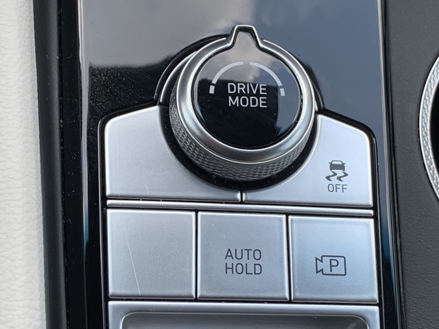 2025 Genesis G70 2.5T photo 32
