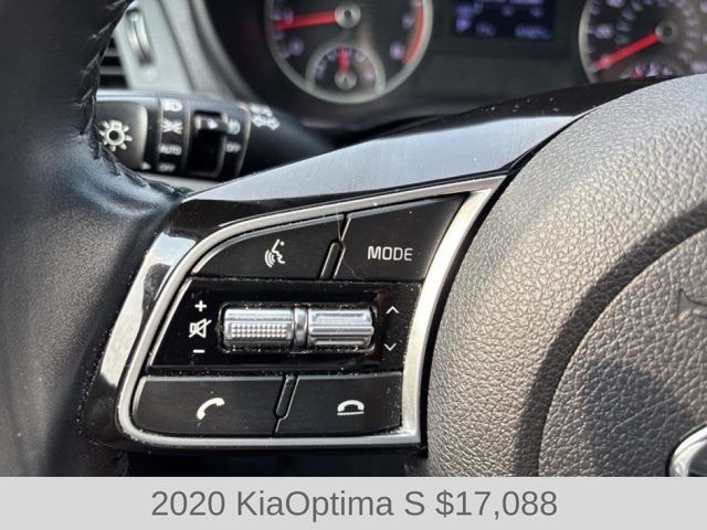 2020 Kia Optima S photo 17