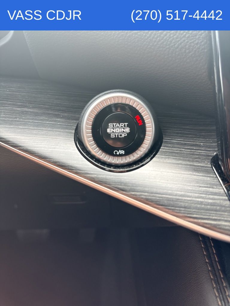 2024 Jeep Wagoneer Series II photo 13