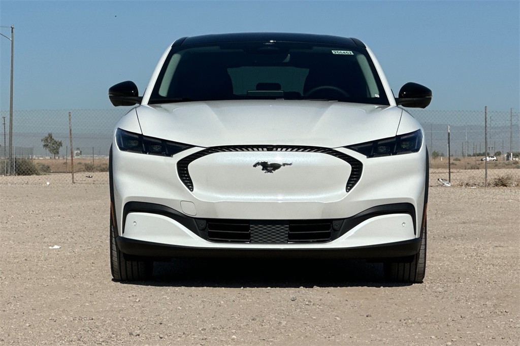 2025 Ford Mustang Mach-E Select photo 8