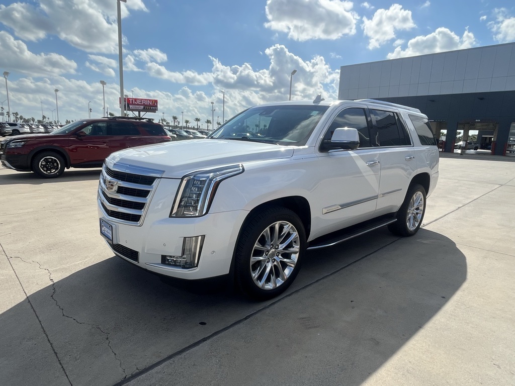 2018 Cadillac Escalade Luxury photo 5