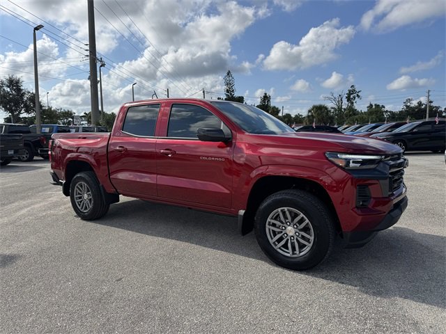 2026 Chevrolet Colorado LT photo 2
