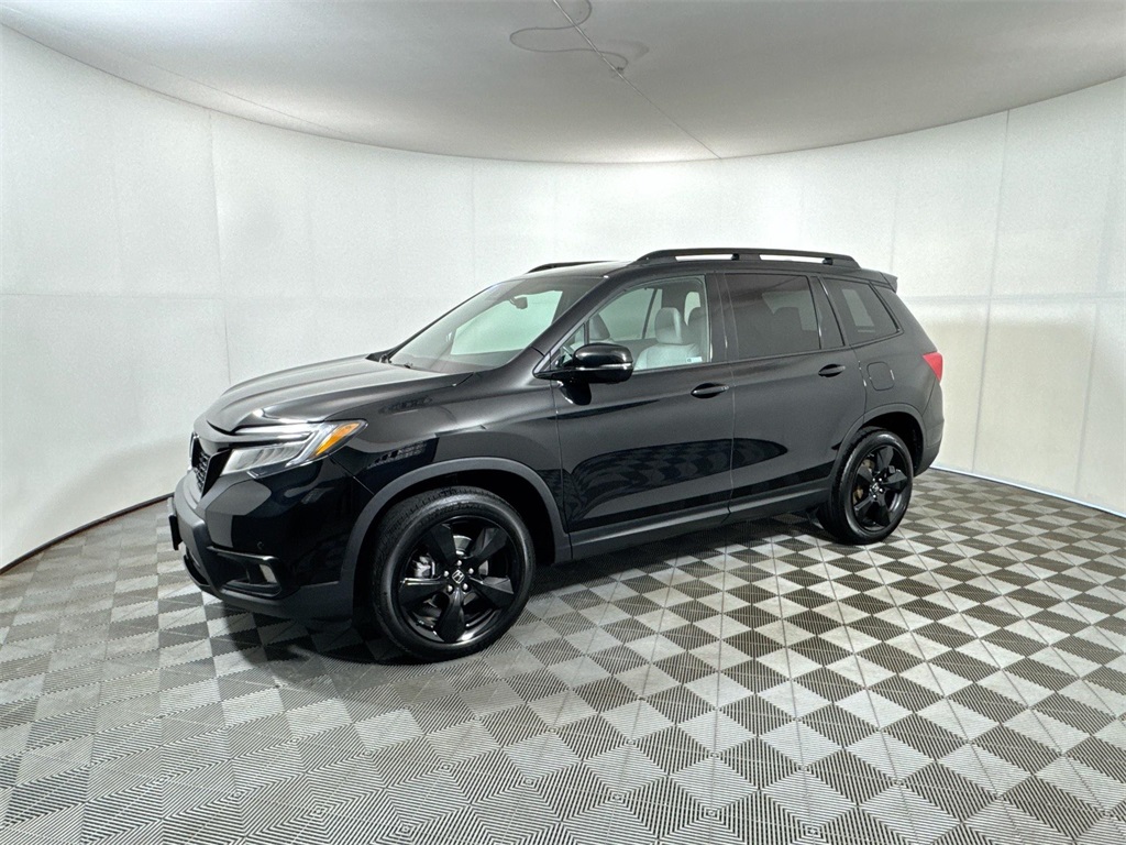 2019 Honda Passport Elite photo 2