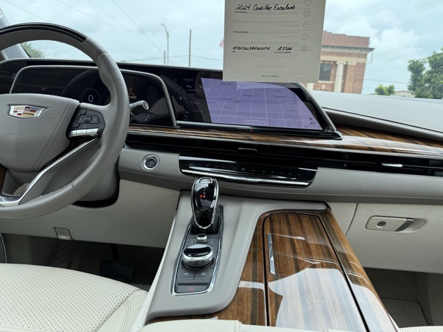 2024 Cadillac Escalade Premium Luxury Platinum photo 19