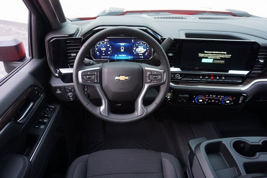 2026 Chevrolet Silverado 2500HD LT photo 11