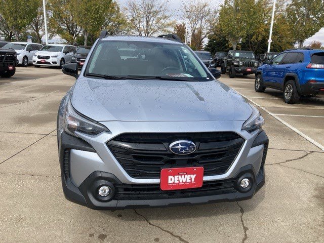 2024 Subaru Outback Onyx Edition photo 2