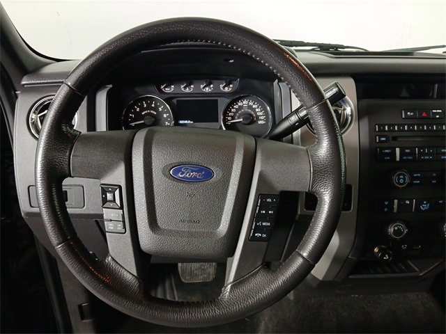 2011 Ford F-150 XLT photo 11