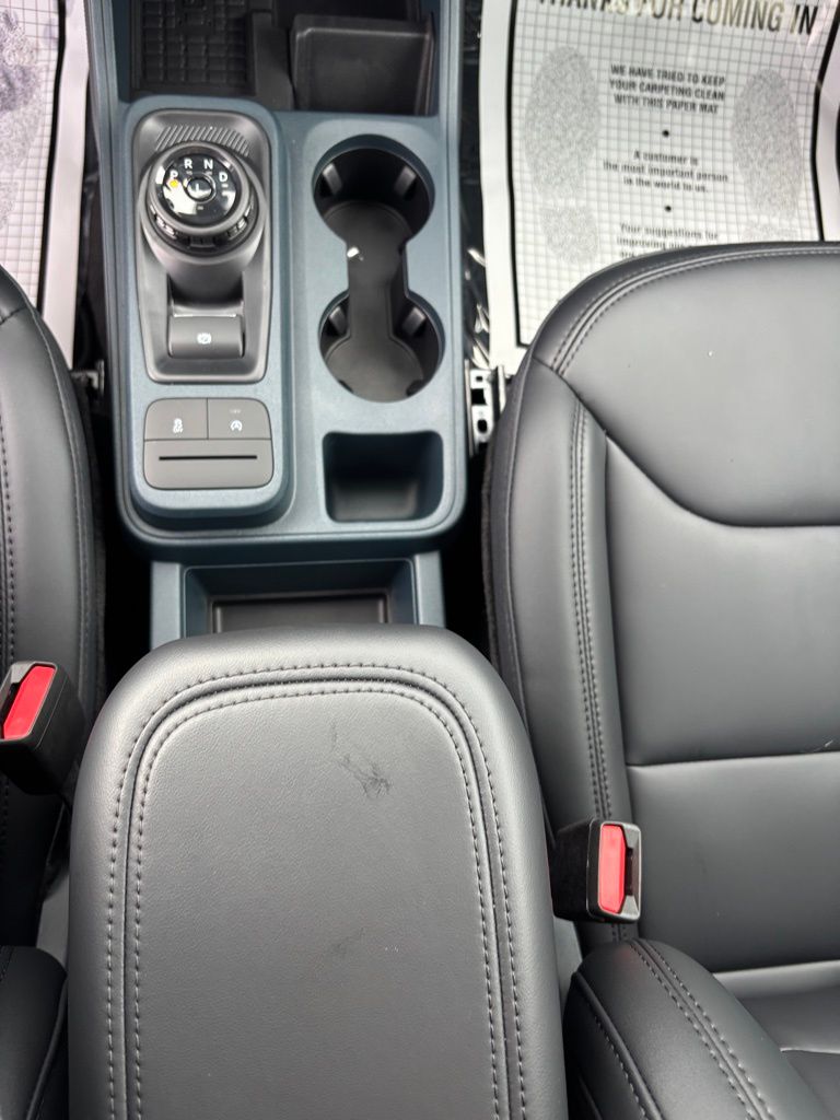 2025 Ford Maverick Lariat photo 17