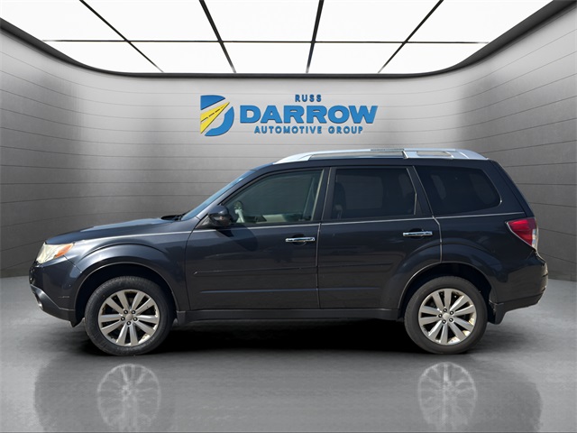 2011 Subaru Forester 2.5X Touring photo 2