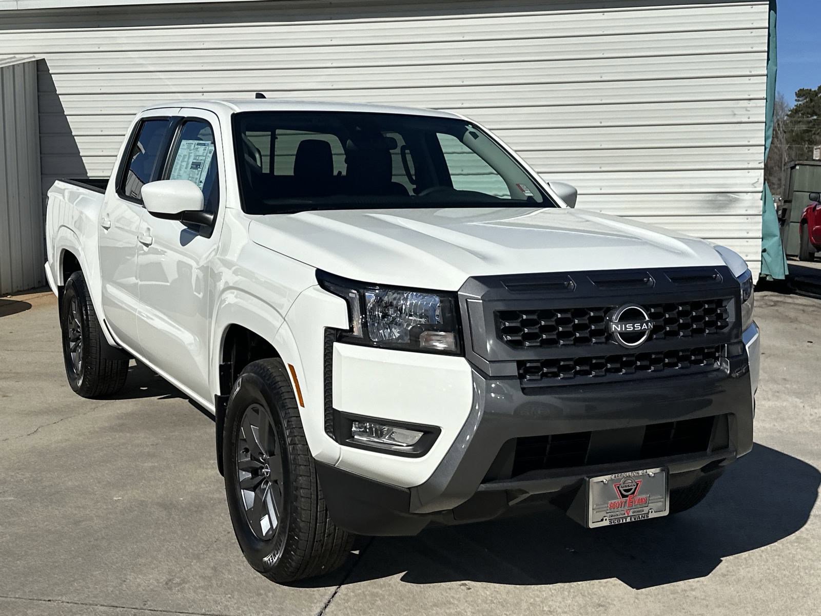 2025 Nissan Frontier SV photo 2