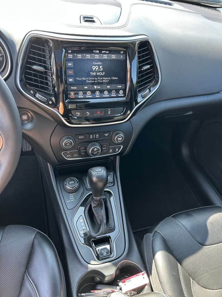 2022 Jeep Cherokee Limited photo 16