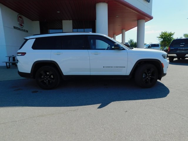 2023 Jeep Grand Cherokee Altitude photo 8
