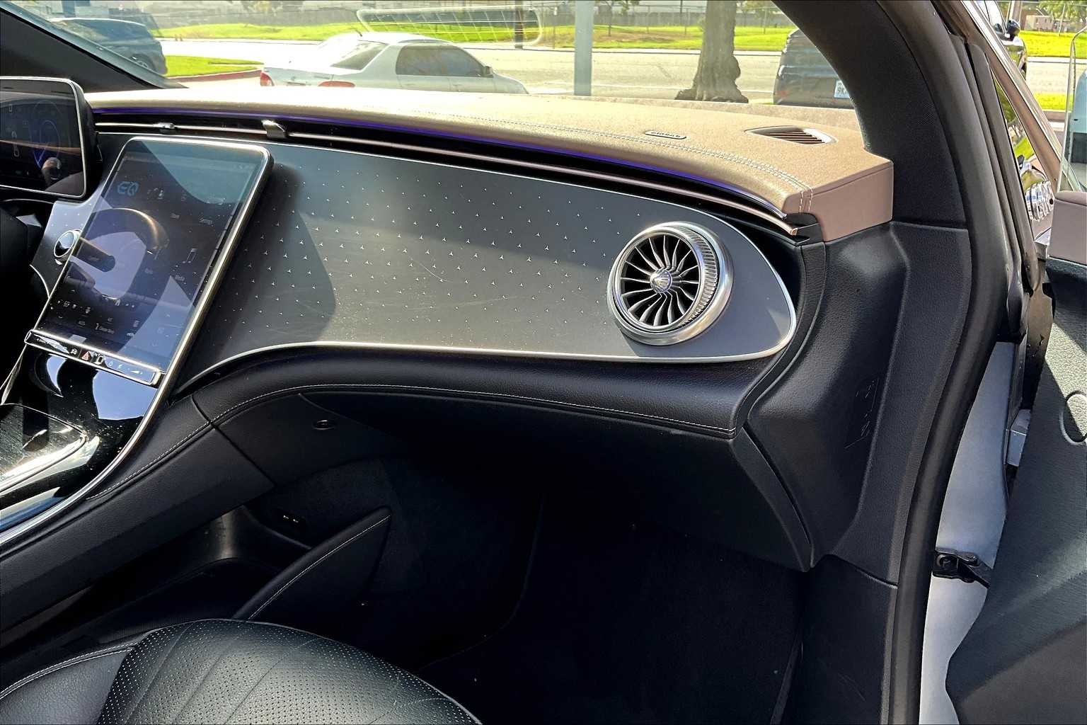 2023 Mercedes Benz EQE Sedan 500 4MATIC photo 18