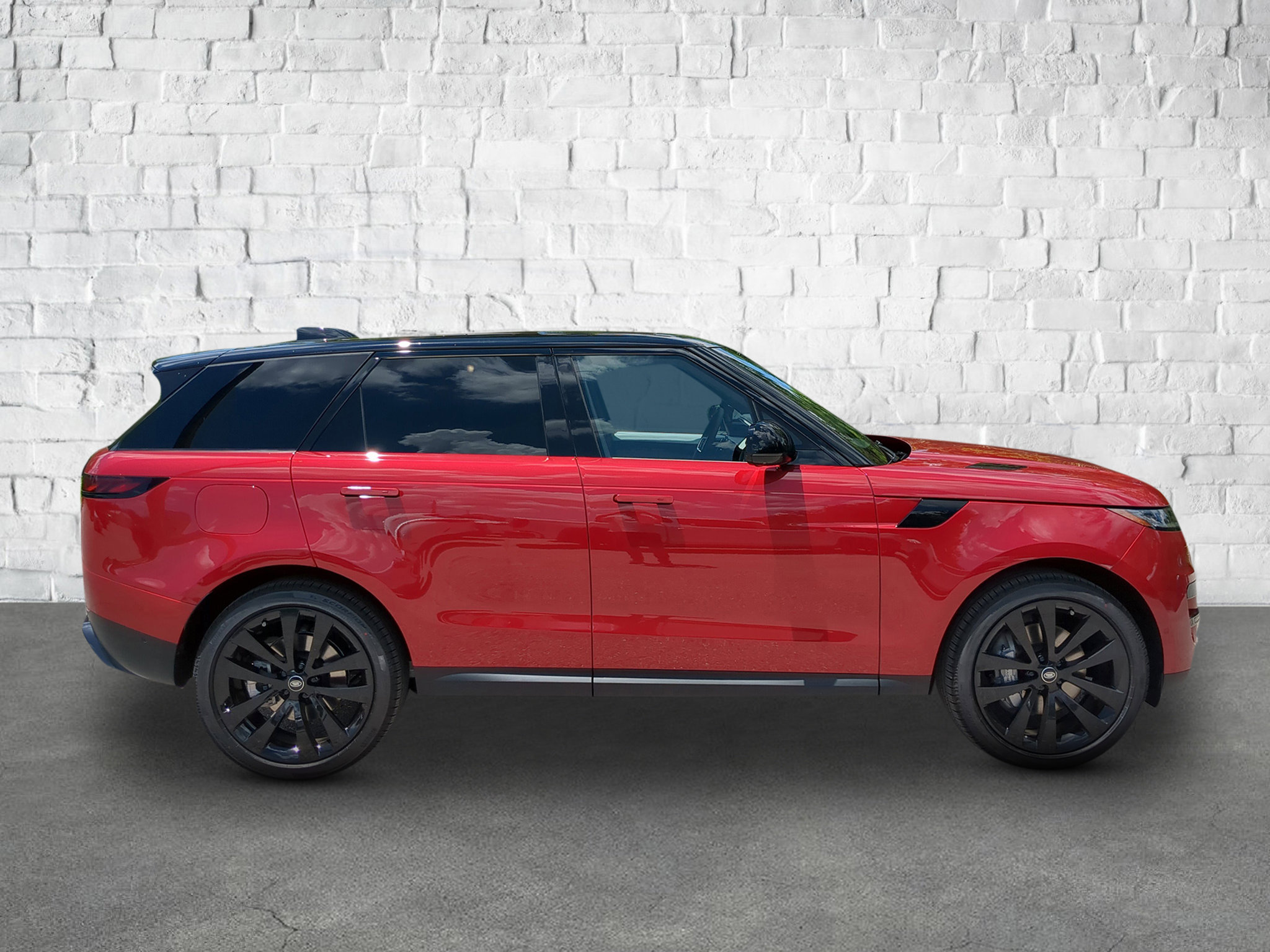 2025 Land Rover Range Rover Sport SE photo 7