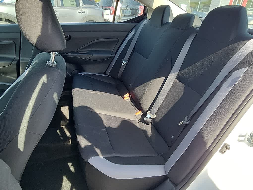 2025 Nissan Versa S photo 6