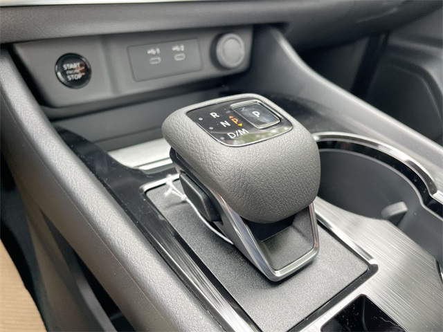 2025 Nissan Rogue SV photo 19