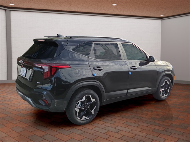 2026 Kia Seltos S photo 3