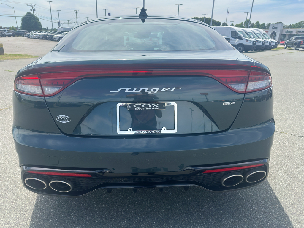 2023 Kia Stinger GT-Line photo 5