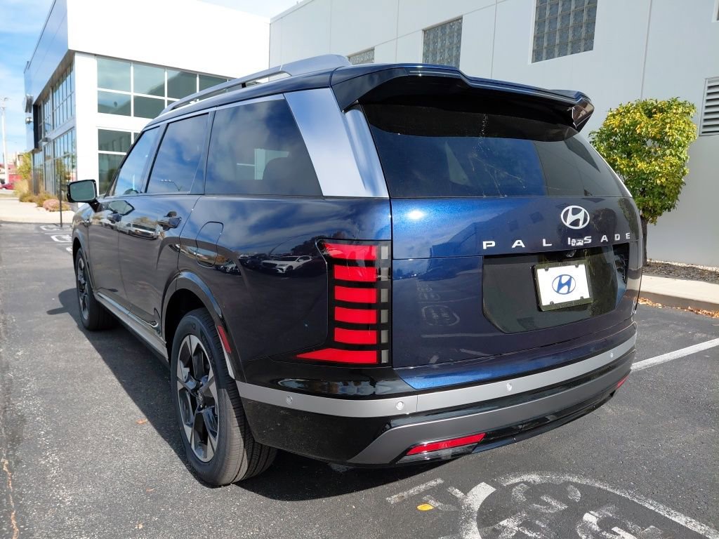 2026 Hyundai Palisade Limited photo 4