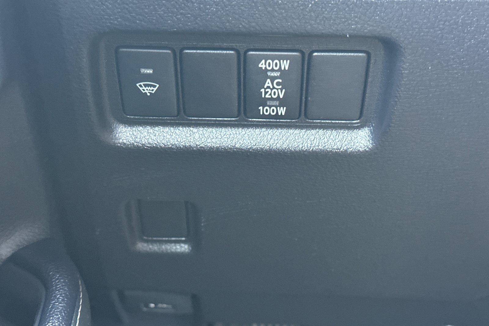 2020 Toyota 4Runner SR5 Premium photo 35