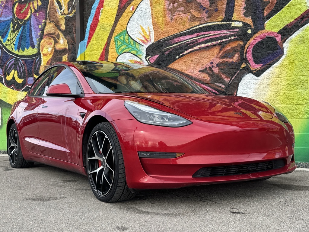 2021 Tesla Model 3 Rear-Wheel Drive's photo