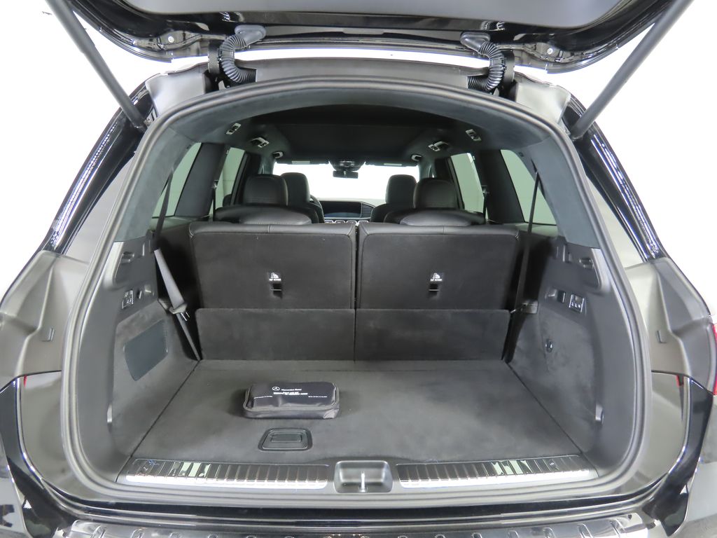 2025 Mercedes Benz GLS 63 AMG 4MATIC photo 29