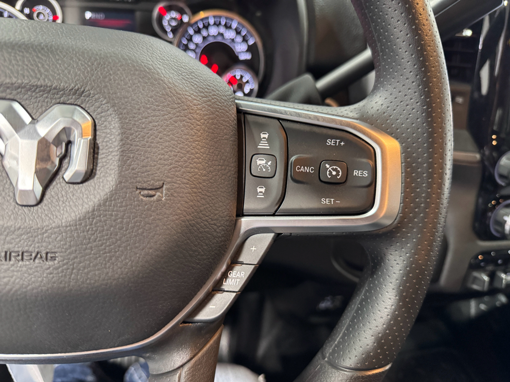 2025 Ram 3500 Tradesman photo 27