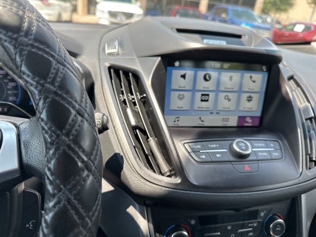 2017 Ford C-Max Energi SE photo 5