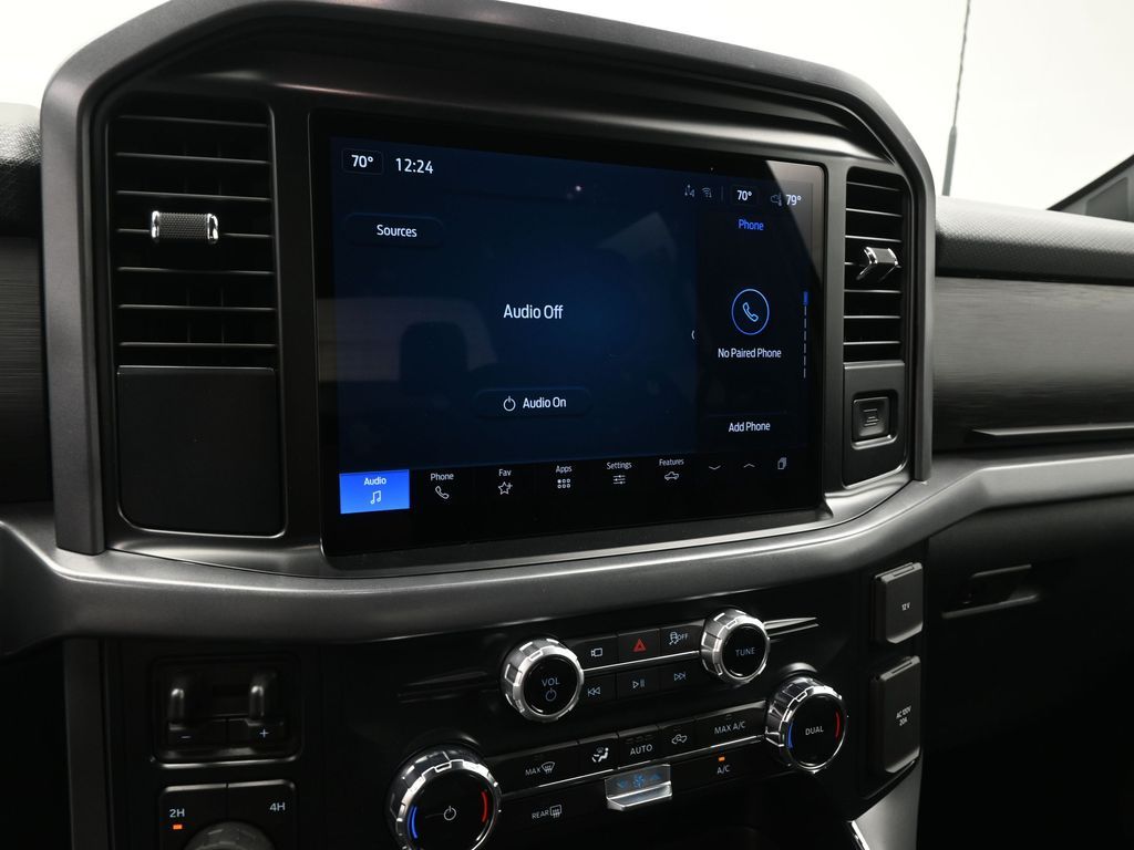 2025 Ford F-150 XLT photo 12