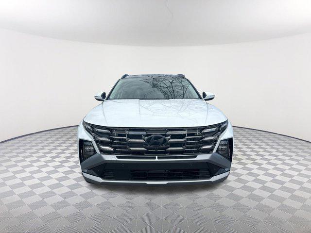 2025 Hyundai Tucson Hybrid Limited photo 2