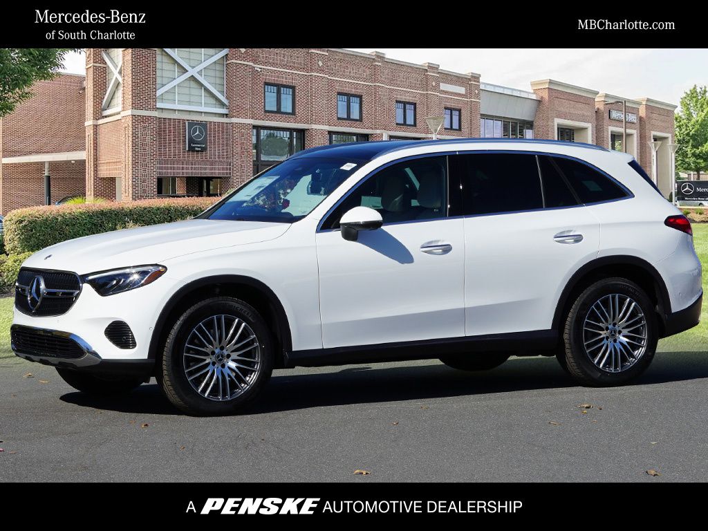 2026 Mercedes-Benz GLC Base's photo
