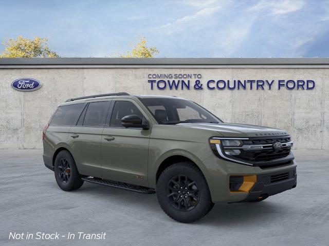 2025 Ford Expedition photo 3