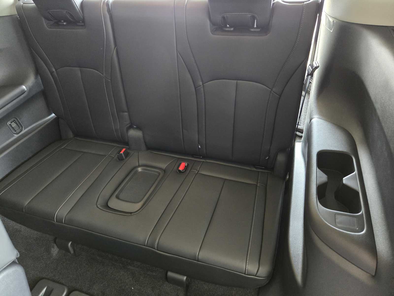 2026 Infiniti QX60 Luxe photo 17