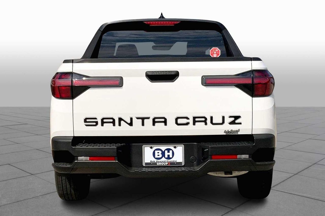 2026 Hyundai Santa Cruz SE photo 4