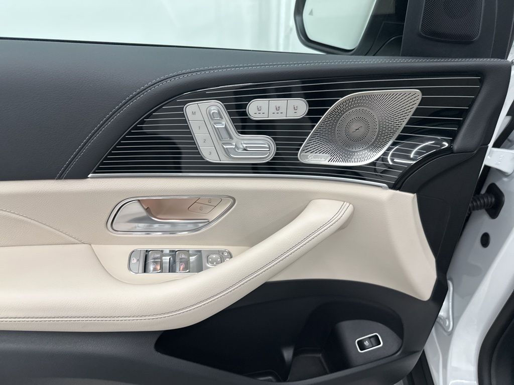 2026 Mercedes Benz GLE 450 4MATIC photo 9