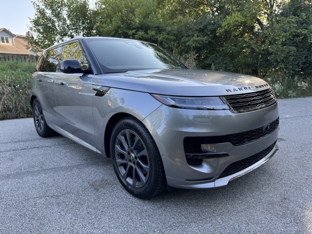 2024 Land Rover Range Rover Sport SE photo 4