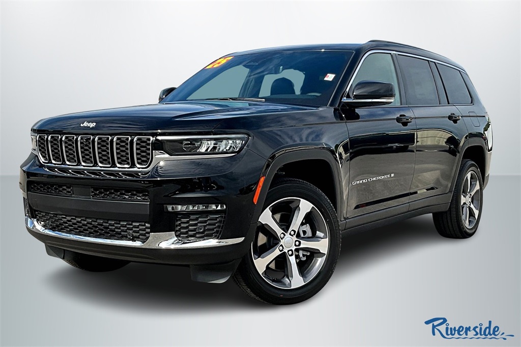 2025 Jeep Grand Cherokee Limited photo 2