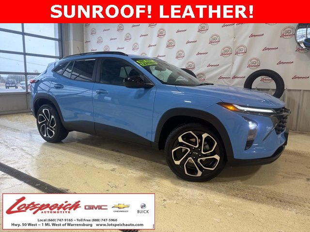 2024 Chevrolet Trax RS's photo