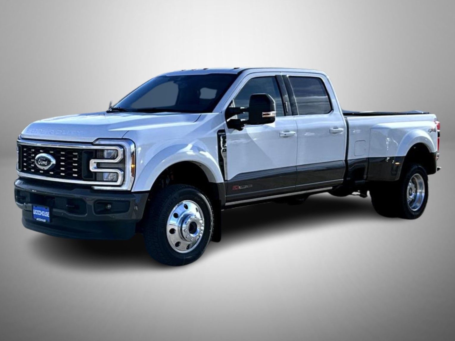 2026 Ford F-450 Super Duty King Ranch's photo