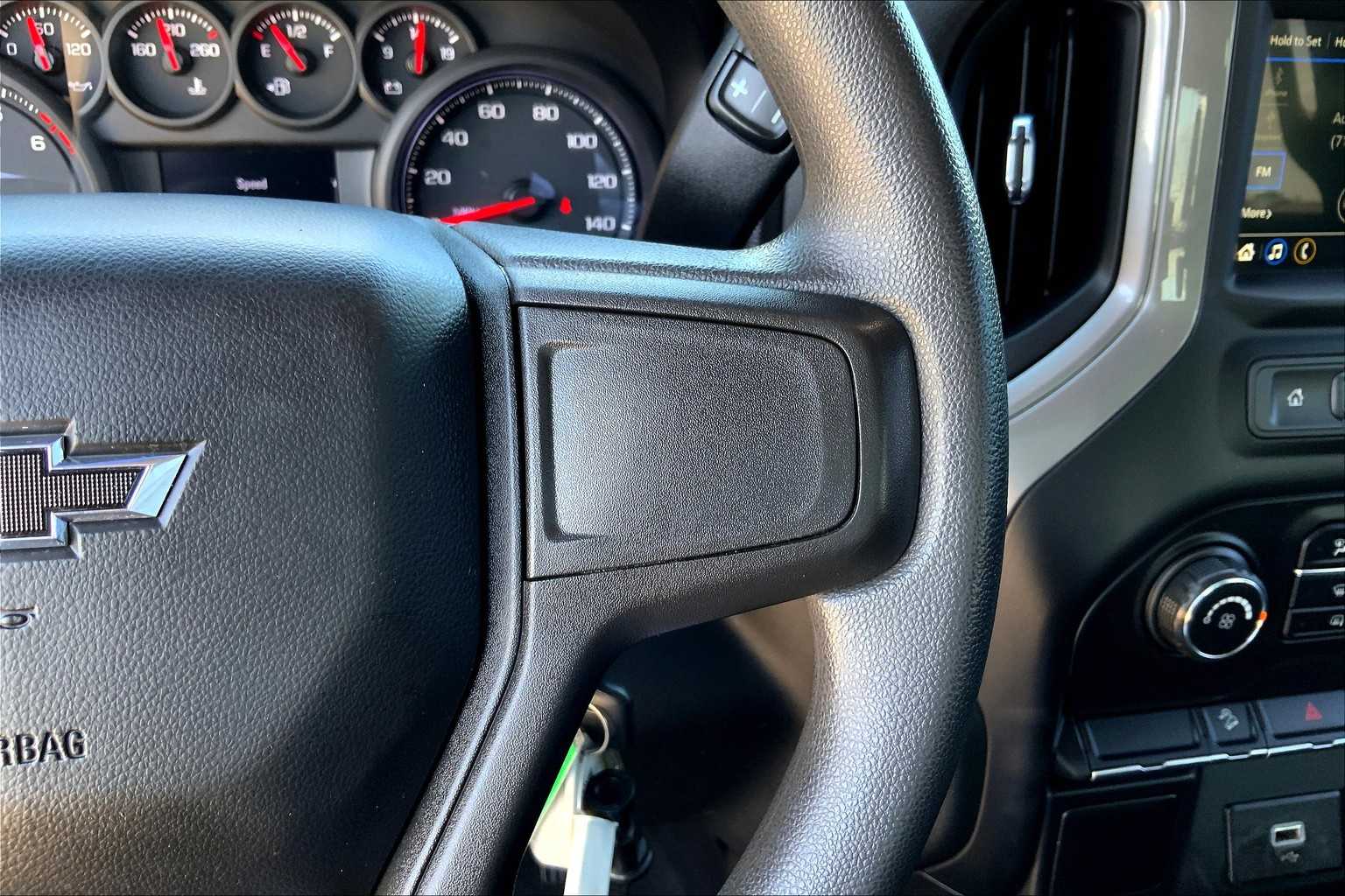 2019 Chevrolet Silverado 1500 Custom Trail Boss photo 23