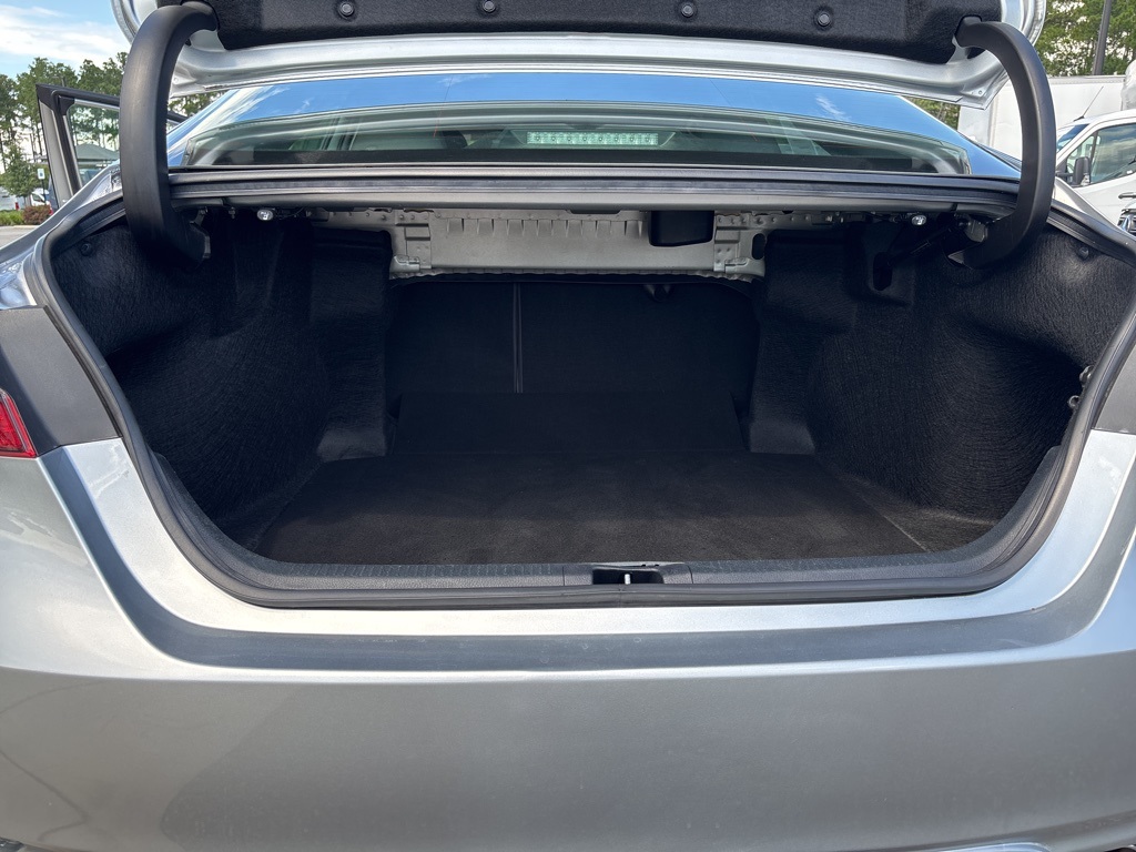 2023 Toyota Camry XSE photo 12