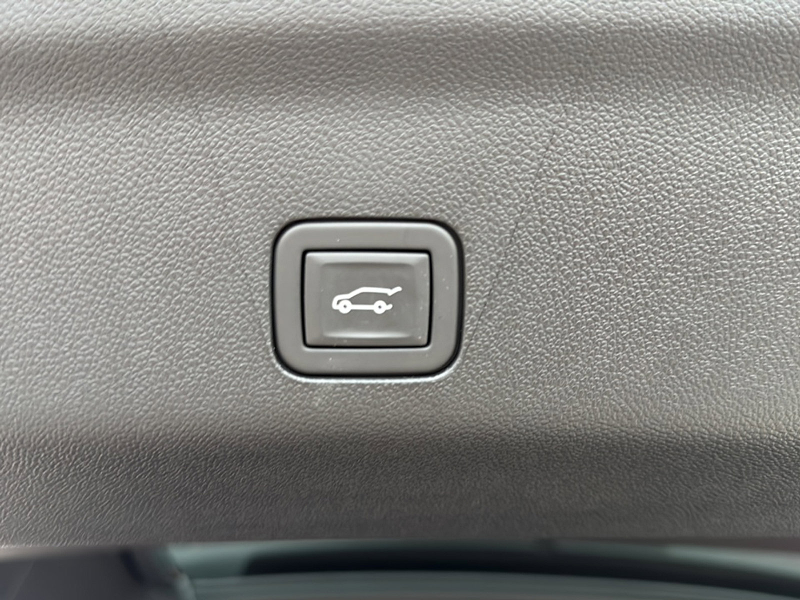 2024 Chevrolet Tahoe LT photo 34